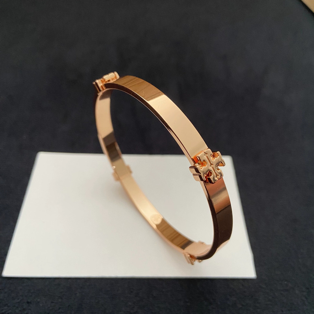 Tory Burch Round Bangle - Picture 8 of 8